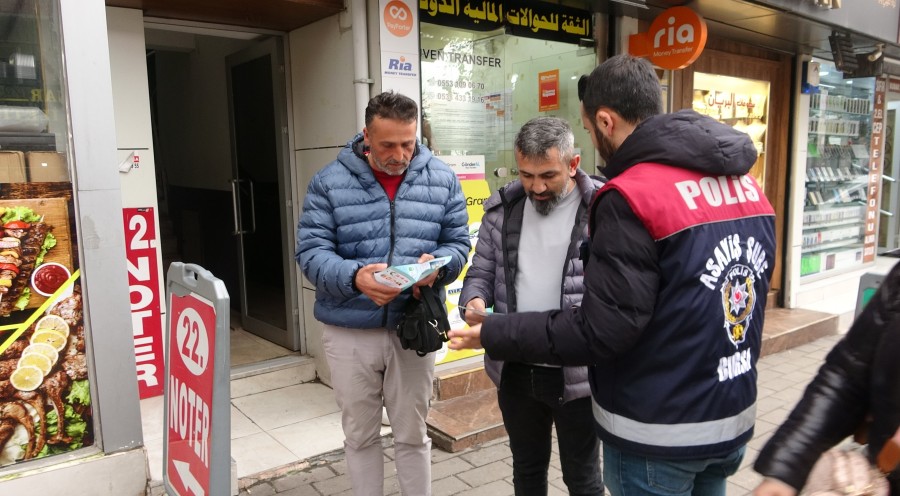Bursa polisinden dolandırıcılığa karşı bilgilendirme