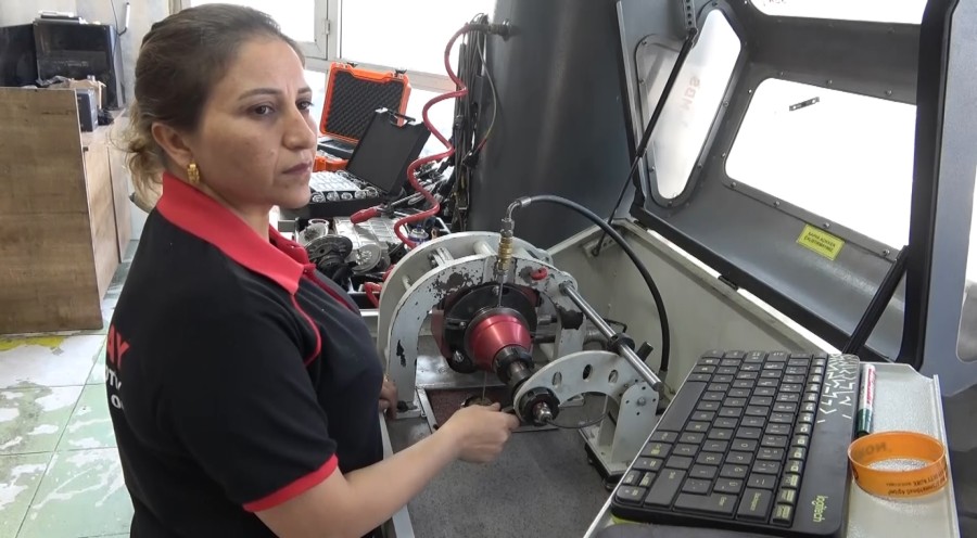 Bursa'da ev hanımlığından sanayide ustalığa: Turbocu Aynur Usta'dan örnek hikaye