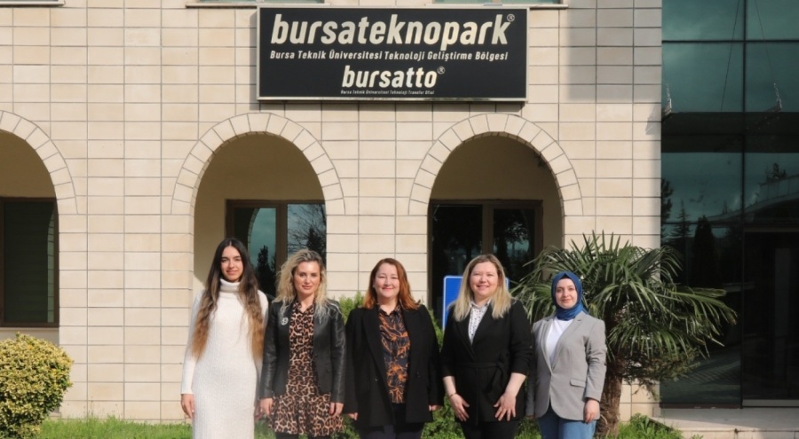 Bursateknopark'ta kadın imzası