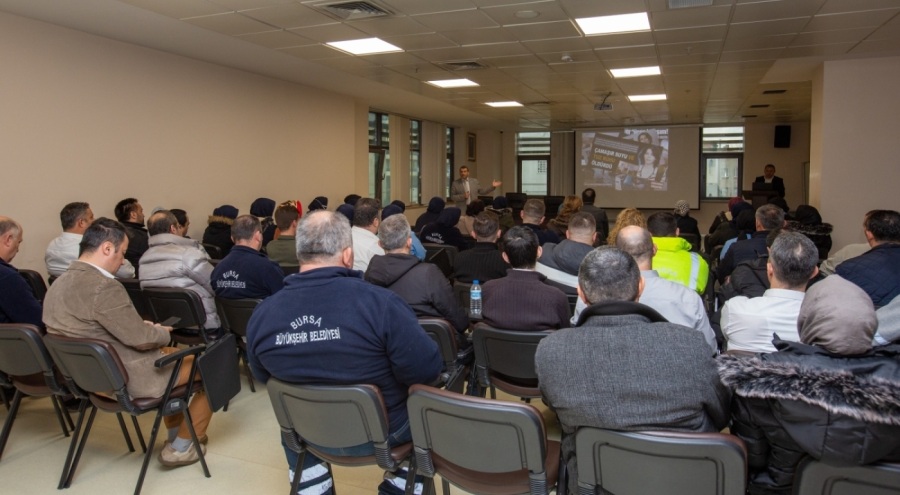 Bursa'da 'Kimyasallarla çalışma ve hijyen' eğitimi düzenlendi