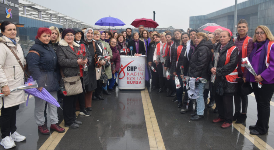 CHP Bursa İl Kadın Kolları'ndan 8 Mart mesajı