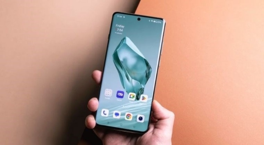 Android ilk kez batarya testinde iPhone'u geçti