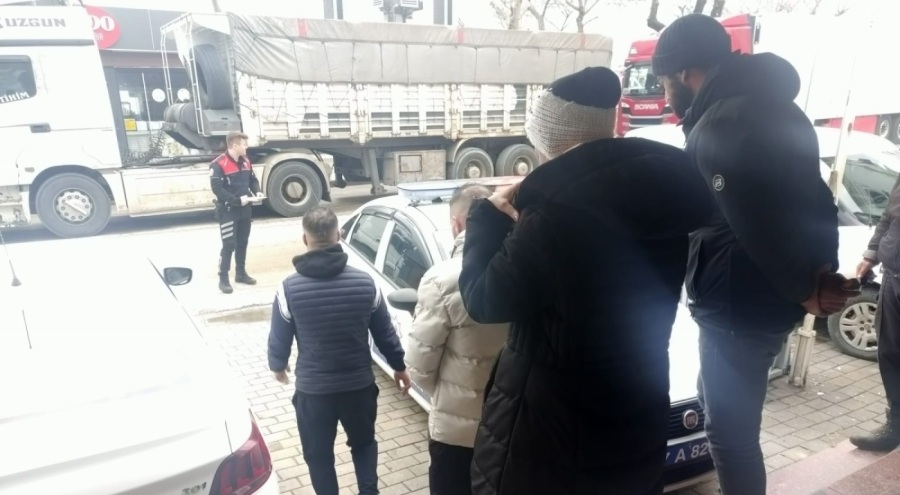 Çanakkale'de 5 yabancı uyruklu şahıs yakalandı