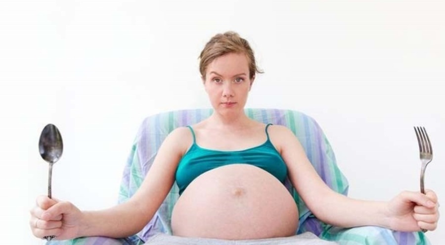 Hamileleri bekleyen büyük tehlike! Aşırı kilo tansiyon ve diyabete sebep oluyor