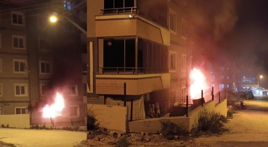 Hatay'da binanın girişindeki daireden yükselen alevler panik yarattı