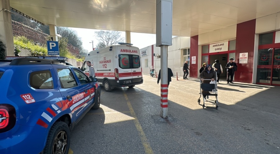 Şehir dışından gelen anne, Bursa'da tartıştığı kızını bıçakladı
