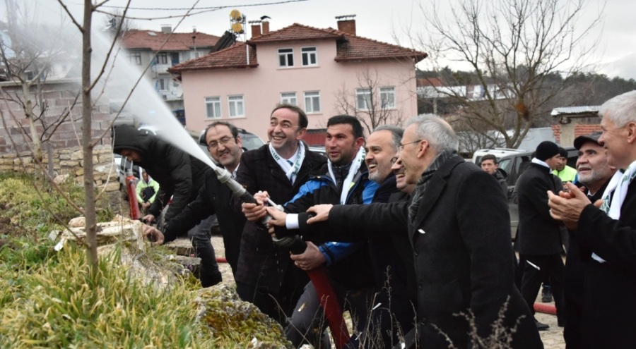 Keles'te 8 mahalleye içme suyu verildi