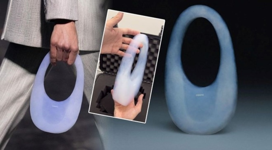 Yüzde 99'u havadan oluşan çanta moda tarihine geçti
