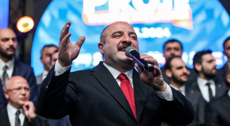 AK Parti Bursa Milletvekili Mustafa Varank, Yıldırım Belediye Başkanı Yılmaz'ın proje tanıtımında konuştu