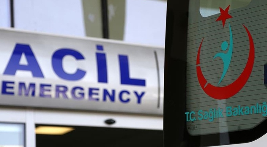 Alanya'da 2 işçi çatıdan düştü!