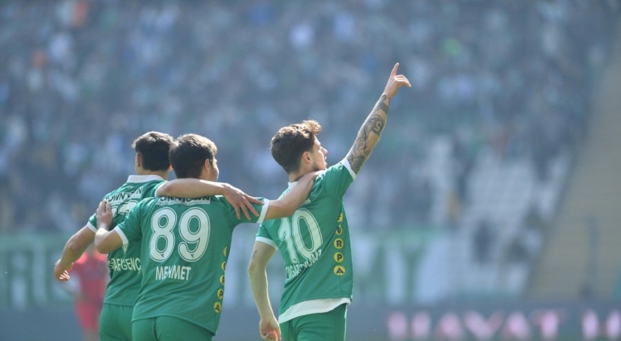 Bursaspor, Serik Belediyespor ile berabere kaldı