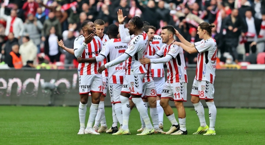 Samsunspor'dan kritik galibiyet geldi!