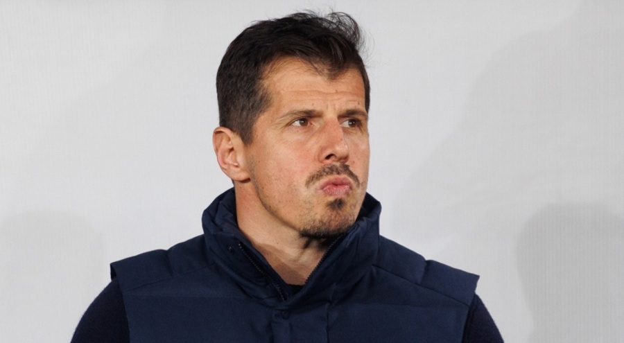 Kadıköy'de Emre Belözoğlu'na tepki geldi!