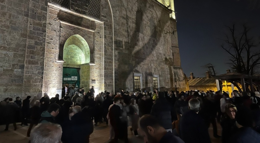 Bursa'da ilk teravi namazı kılındı!