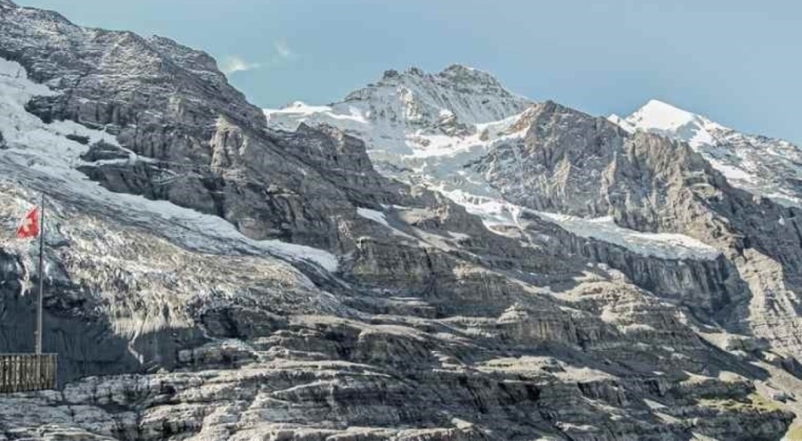 İsviçre Alpleri'nde 6 kişi kayboldu!