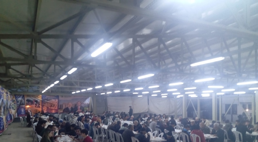 Harmancık'ta kurulan iftar çadırı ihtiyaç sahiplerine hizmet veriyor