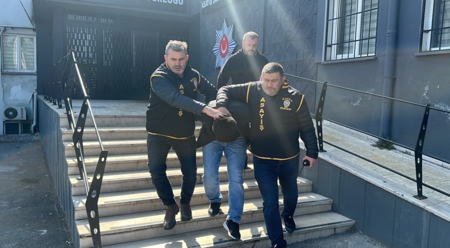 Bursa'da bahis borcu yüzünden kuyumcu soyan zanlılar, tutuklandı