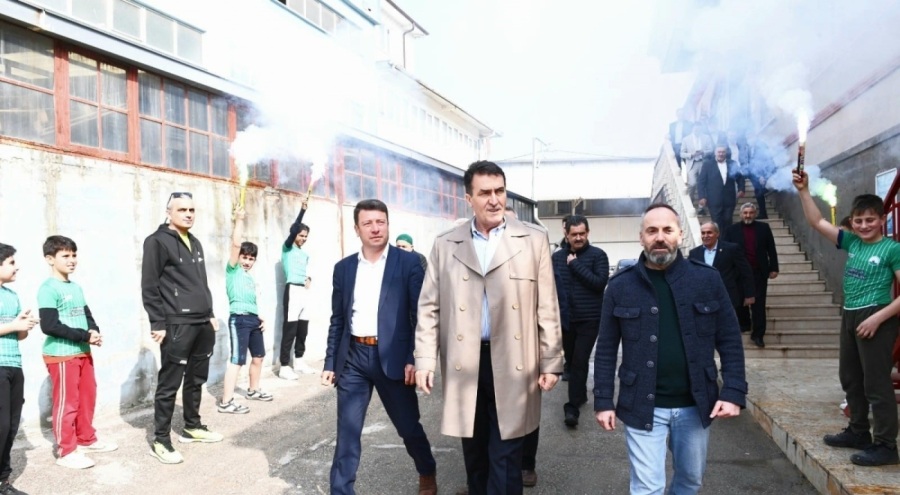 Osmangazi Belediye Başkanı Dündar, vatandaşlarla buluştu