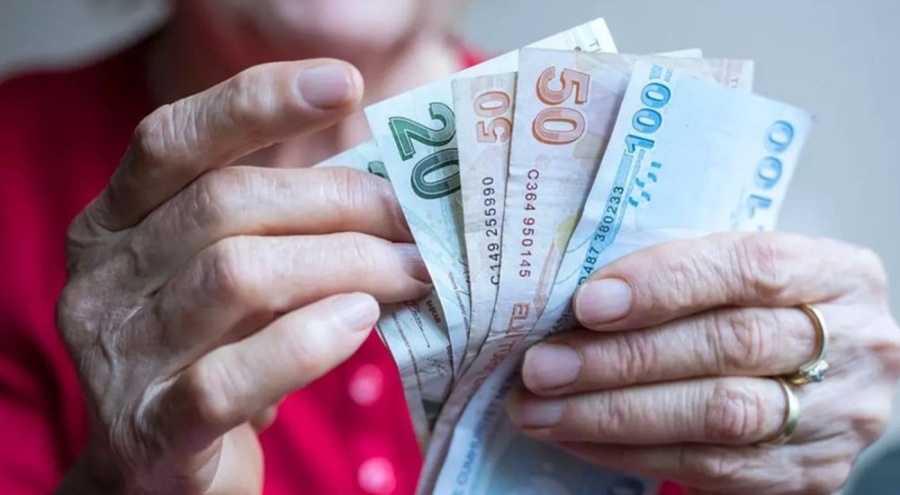 Emekliler bayram ikramiyelerini o tarihte alacak!