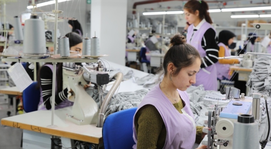 Bursa'da kadın işçi çalıştırana 25 bin lira destek verilecek