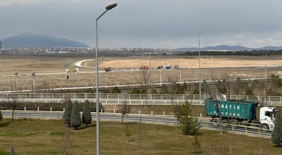 Konya'da eğitim uçağı düştü!