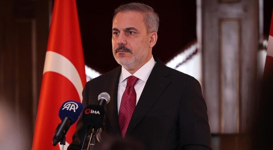 Bakan Fidan güvenlik toplantısı için Irak'a gitti