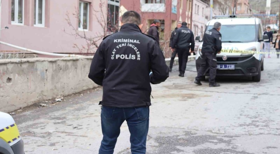 Bıçaklı kavga! Çok sayıda yaralı