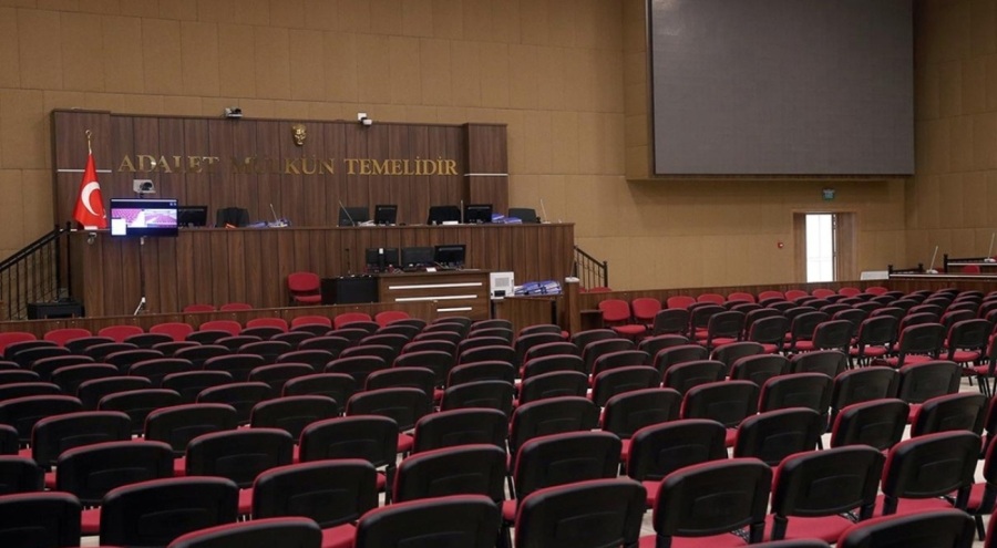 Adliyeden çalınan uyuşturucu için 9 kişiye dava