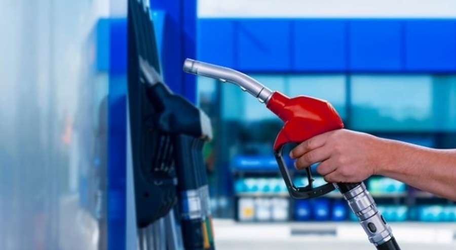 Akaryakıt tabelası değişti! Benzin ve motorine zam geldi