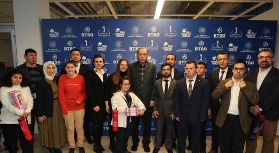 Bursa'da "Artı Bir Üniversite Modeli" çalışmasına ödül!