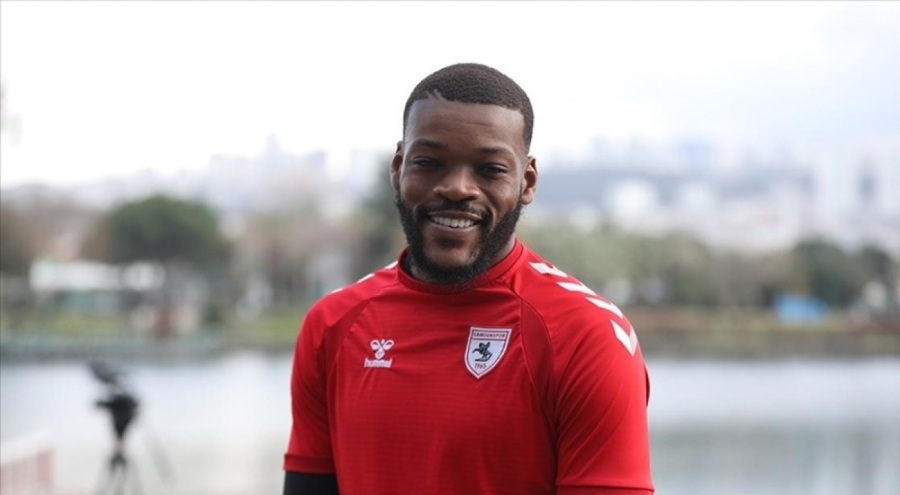 Yılport Samsunsporlu Ntcham: 'Maçı kazandıran golü atarsam taklalarıma devam edeceğim'