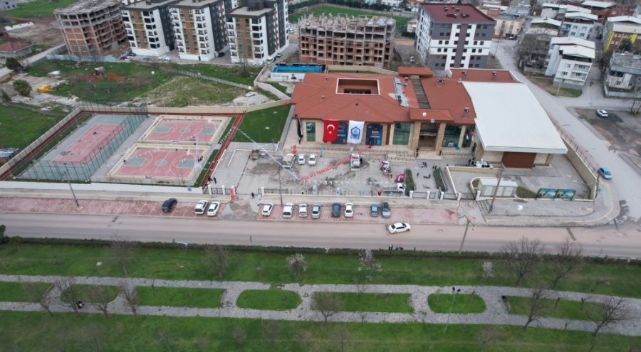Yıldırım Gençlik Merkezi hizmete açıldı