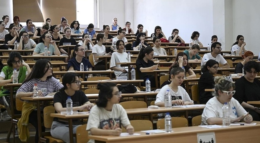 Yurt dışı yükseköğretim kurumlarına kayıtta YKS puan şartı geldi