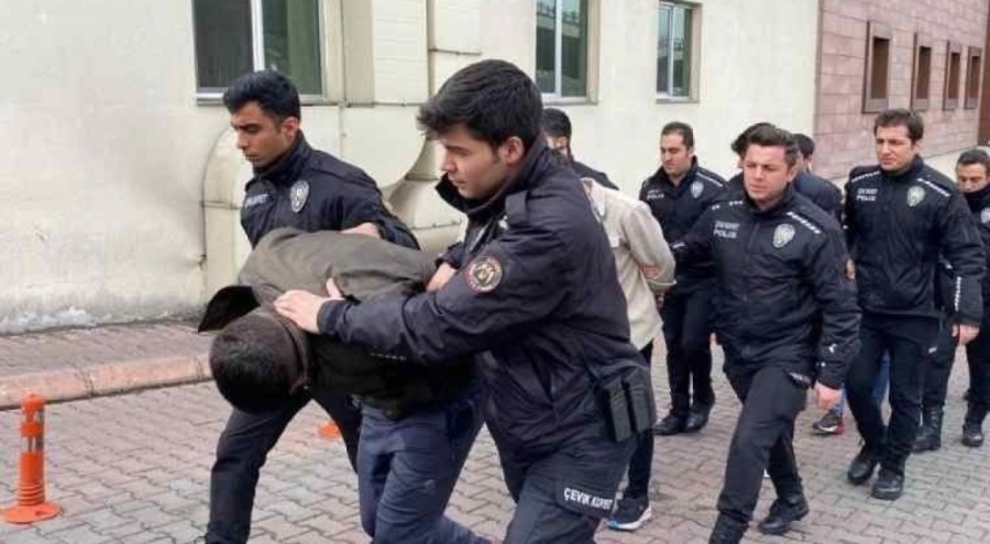 'Yılanlar Grubu' çetesi operasyonu: 13 kişi tutuklandı