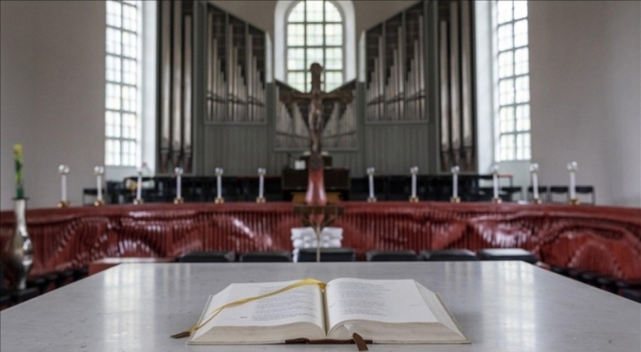 Alman Katolik Kilisesi, cinsel istismara uğrayanlara tazminat ödedi