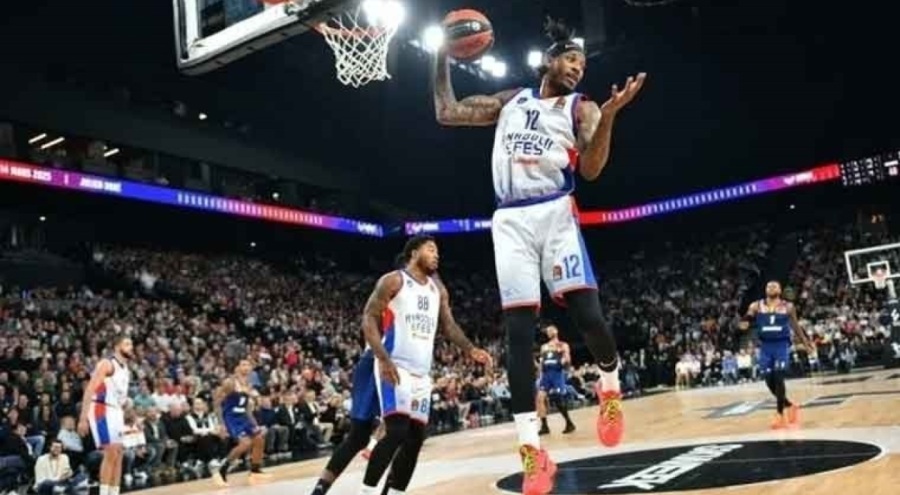 Anadolu Efes deplasmanda yenildi