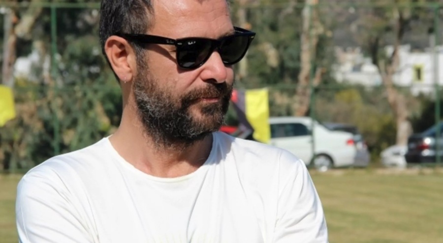 Nejat İşler: 'Benim de oje sürmüşlüğüm var. Herkes keyfine göre yaşamalı'