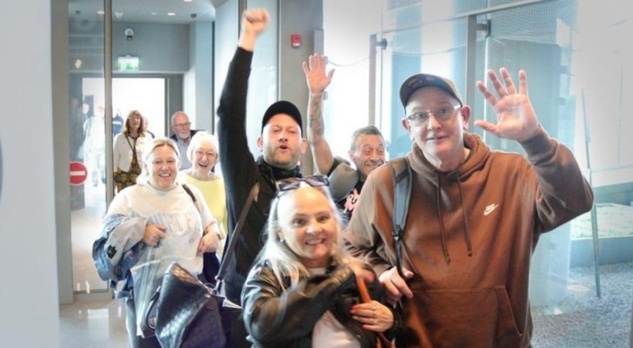 İngiltere'den sezonun ilk turist kafilesi Dalaman'a geldi