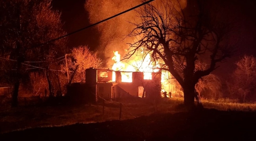 Kastamonu'da evinde yangın çıkan şehit annesi yaralandı
