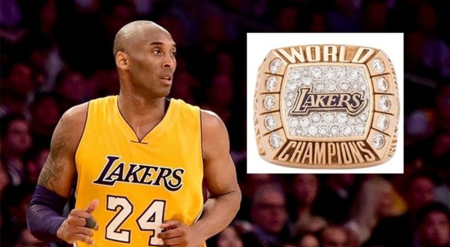 Kobe Bryant'ın yüzüğü açık artırmada