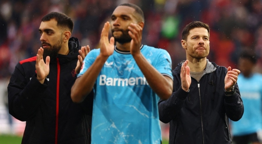 Bayer Leverkusen, adım adım şampiyonluğa ilerliyor