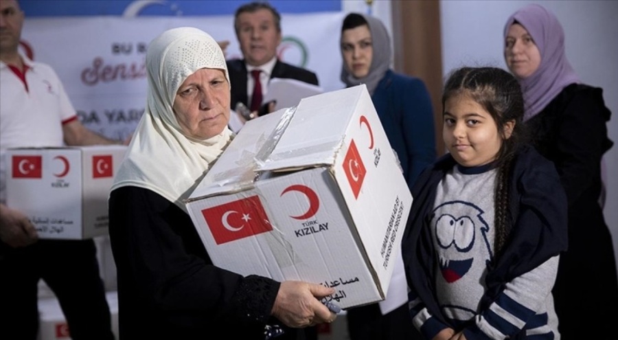 Türk Kızılaydan Erbil'de ihtiyaç sahibi ailelere ramazan yardımı