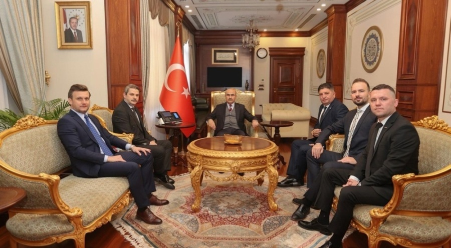 GESİAD, Bursa Valisi Demirtaş'ı ziyaret etti