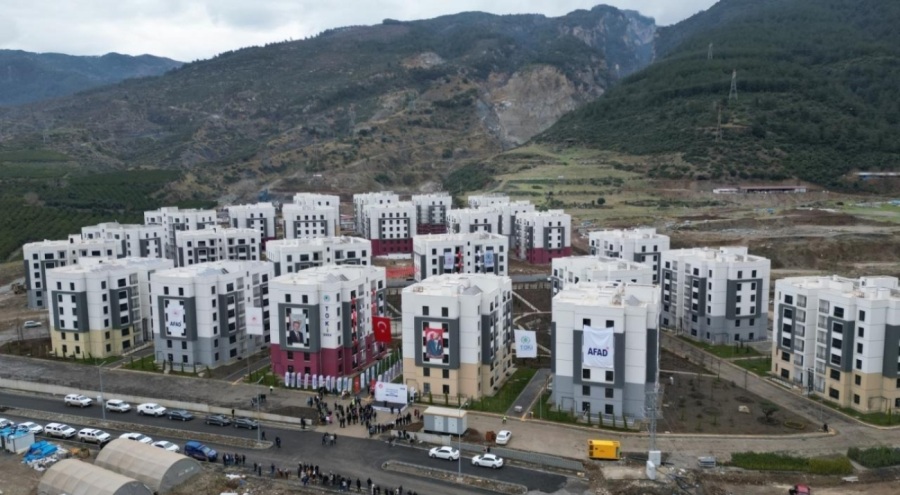 Deprem bölgesindeki 11 kent için kura çekilecek