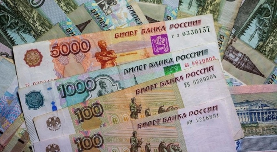 Rusya'nın enerji dışı bütçe gelirleri arttı