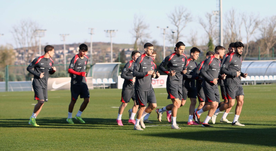 A Milli Takım maç hazırlıklarına başladı
