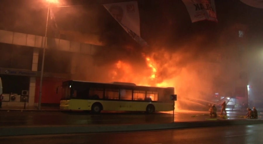 Lastik tamirhanesi alev alev yandı