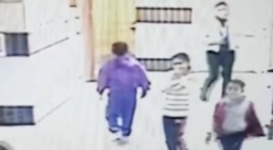 Öğretmen, öğrencinin hayatını kurtardı