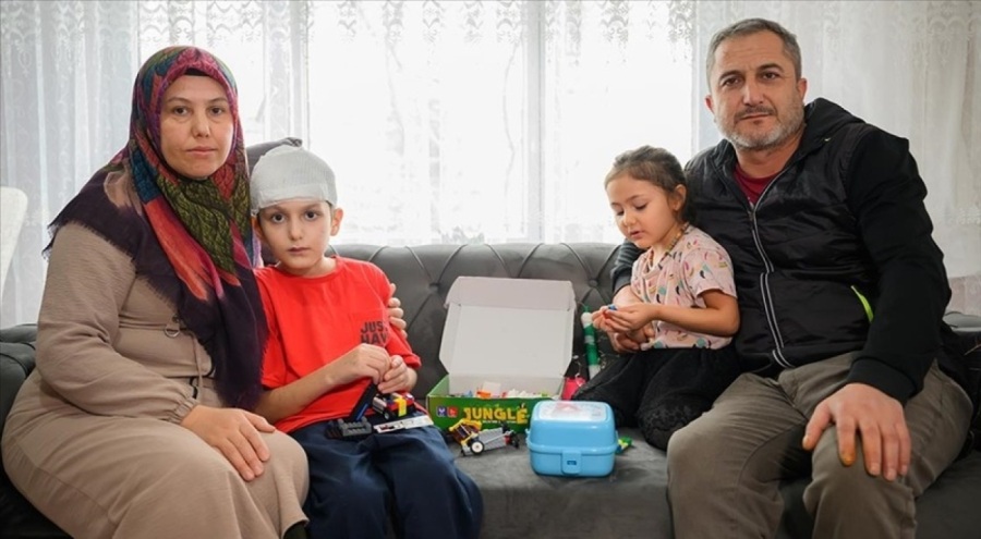 Köpeklerin saldırısına uğrayan çocuk 3 ay sonra taburcu edildi!