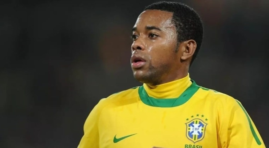 Brezilyalı eski futbolcu Robinho'ya hapis cezası!